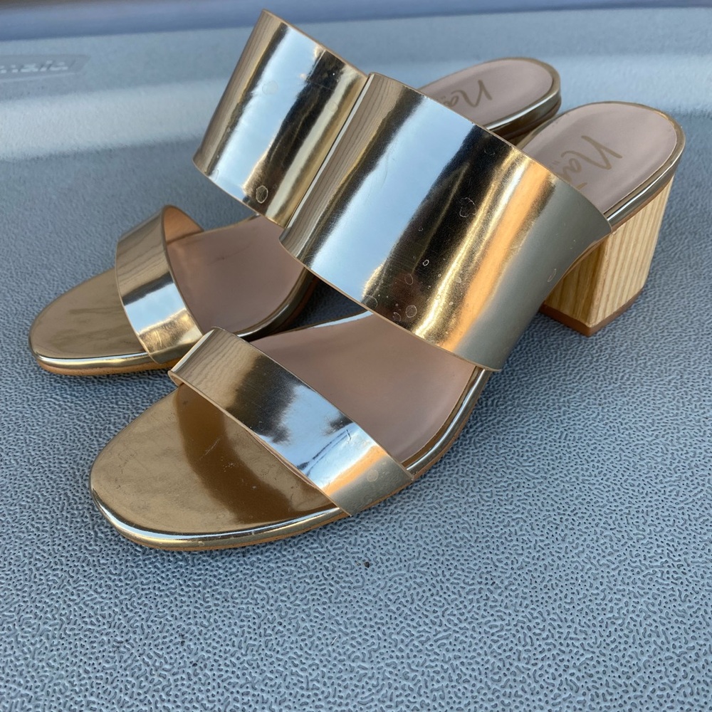 Remi slide sandals by Nanette Nanette Lepore